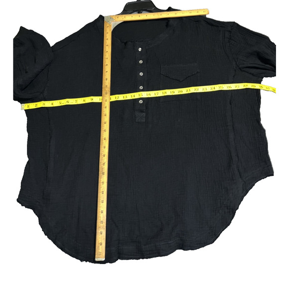 7 For All Mankind Top Women's L Black Oversized Long Sleeve Raw Hem Henley Shirt - Picture 6 of 10